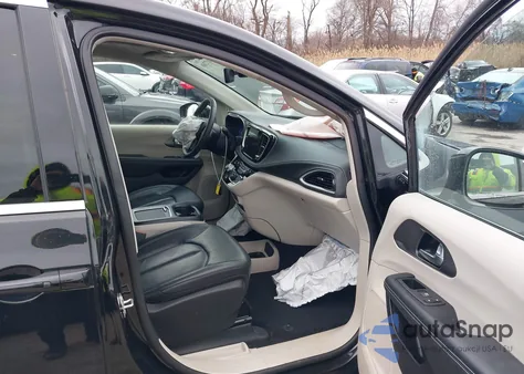 2022 Chrysler Pacifica Touring L Awd from USA, damaged, VIN 2C4RC3BG6NR164599